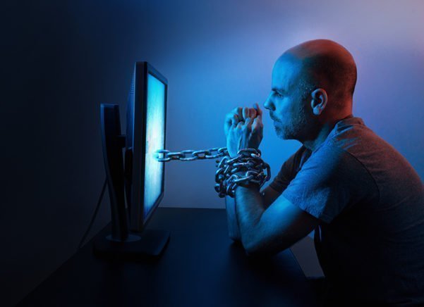 Vício nas redes sociais