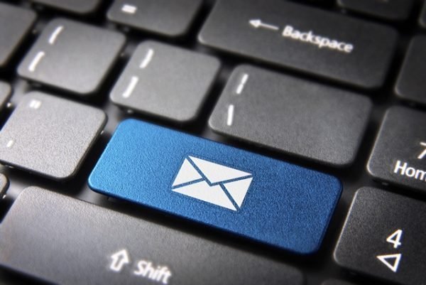Email com domínio próprio